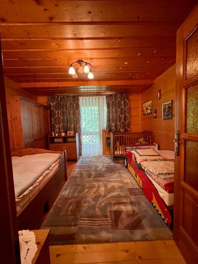 Dom Z Bali Przy Szlaku Holiday home Kasina Wielka